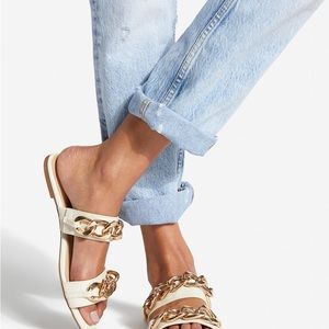 Shoe dazzle sandals